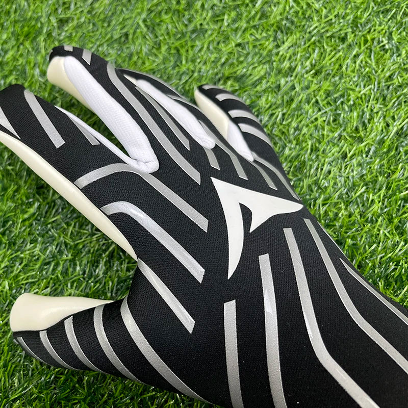 AERFEY Football Soccer Goalkeeper Gloves Thickened latex 4 mm Adults Teenager Goalkeeper Soccer Goalie Gloves