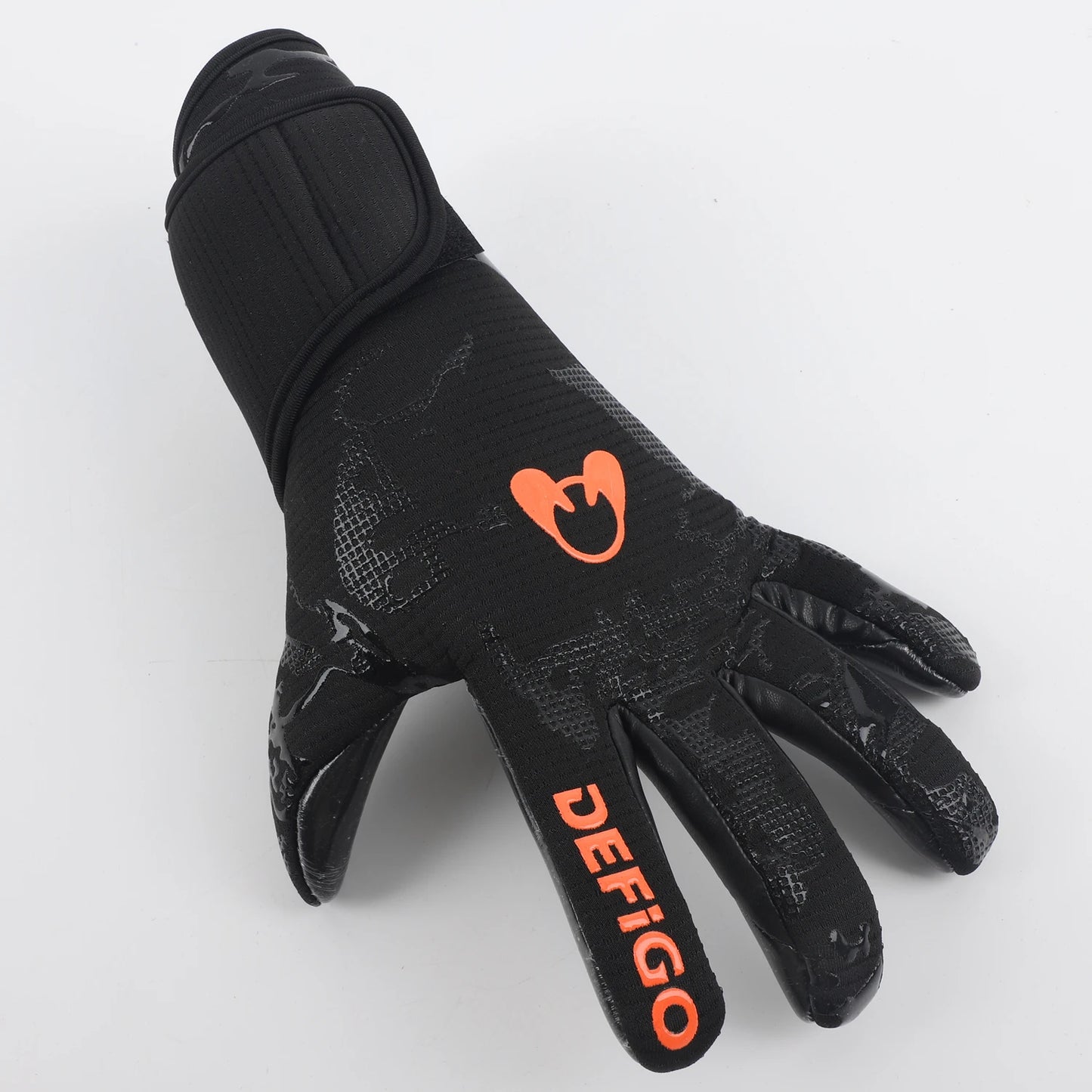 Men Kids Boys Women Professional Football Soccer Goalkeeper Gloves Match Training Goal Keeper Protection Glove Non-slip Latex