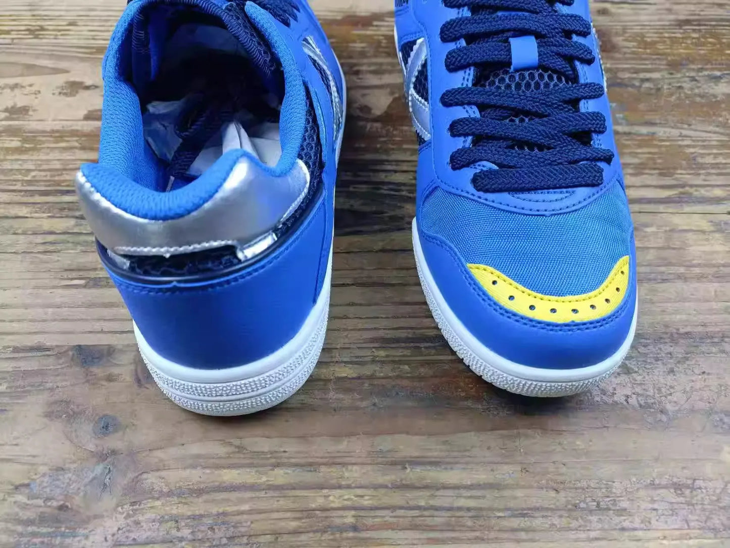 2025 new luxury men's outdoor training soccer shoes top non-slip turf soccer shoes classic brand wear sports soccer shoes
