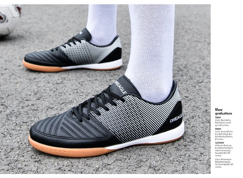 Indoor Soccer Cleats Men Professional Futsal Shoes Anti Skid Mens Football Boots Original Hard Court Chuteira Society Futebol