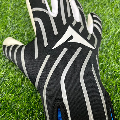 AERFEY Football Soccer Goalkeeper Gloves Thickened latex 4 mm Adults Teenager Goalkeeper Soccer Goalie Gloves