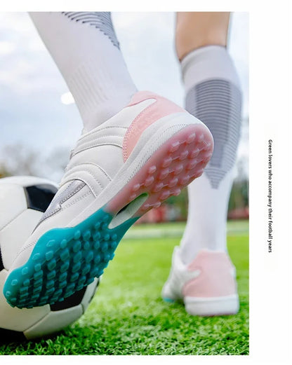 Breathable Professional Athletics Men's Football Shoes High Quality Futsal Football Selling New Breathable Association Indoor
