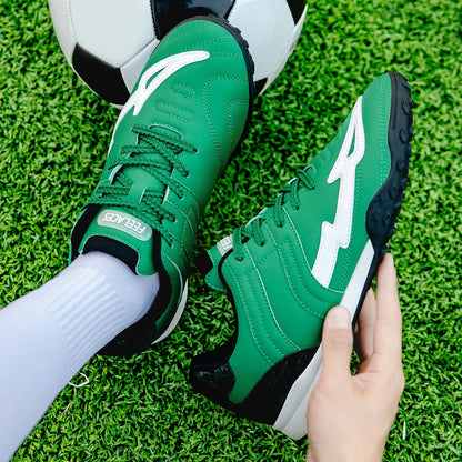Breathable Professional Athletics Men's Football Shoes High Quality Futsal Football Selling New Breathable Association Indoor