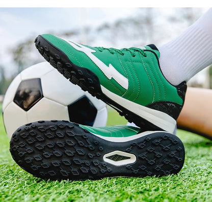 Breathable Professional Athletics Men's Football Shoes High Quality Futsal Football Selling New Breathable Association Indoor