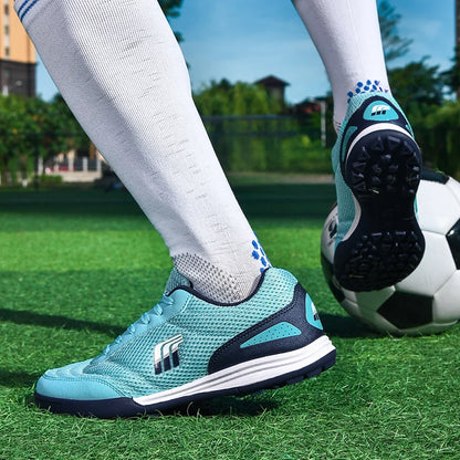 New Arrival Men's Soccer Shoes with Long Spike for Outdoor Training in Spring and Autumn Man Football Training Teenager Sneakers