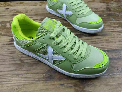 2025 new luxury men's outdoor training soccer shoes top non-slip turf soccer shoes classic brand wear sports soccer shoes